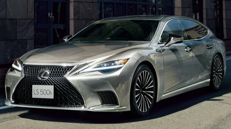 Lexus LS 2024
